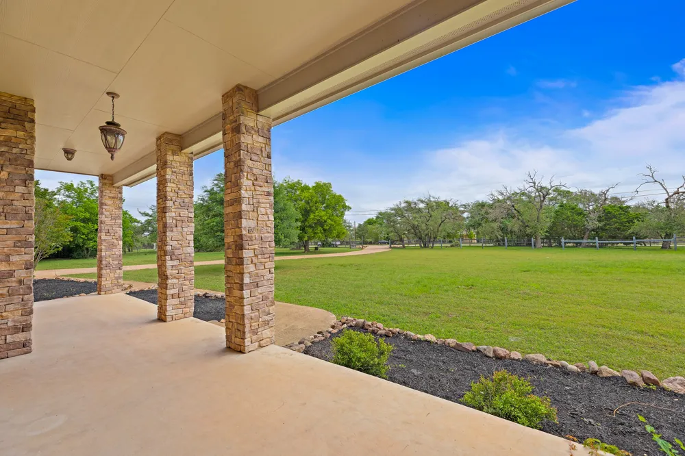 221 Mustang Mesa Liberty Hill, TX 78642
