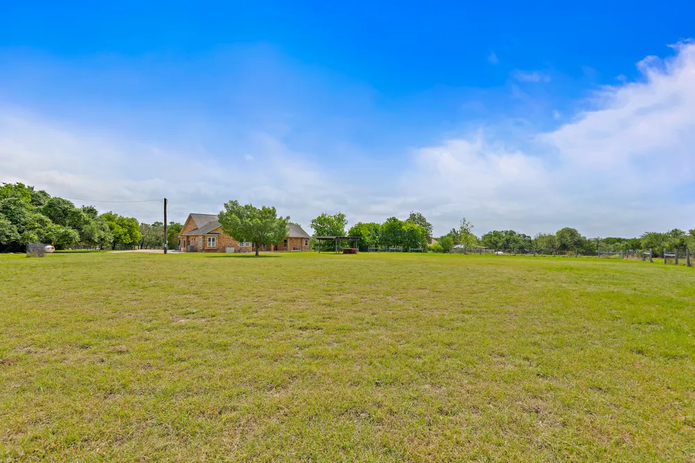 221 Mustang Mesa Liberty Hill, TX 78642