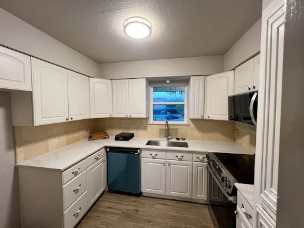 2035 Clubview Drive Carrollton, TX 75006
