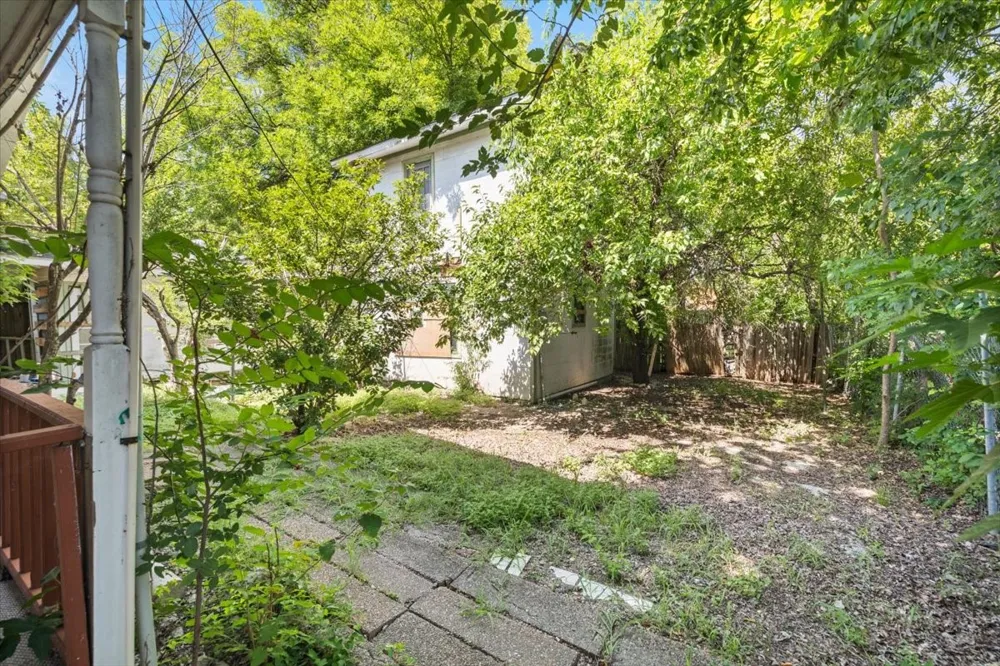 3907 Odessa Street Dallas, TX 75212