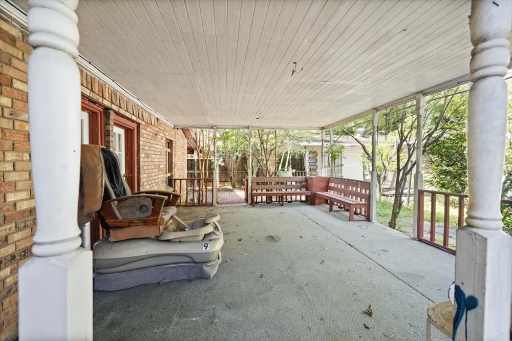 3907 Odessa Street Dallas, TX 75212