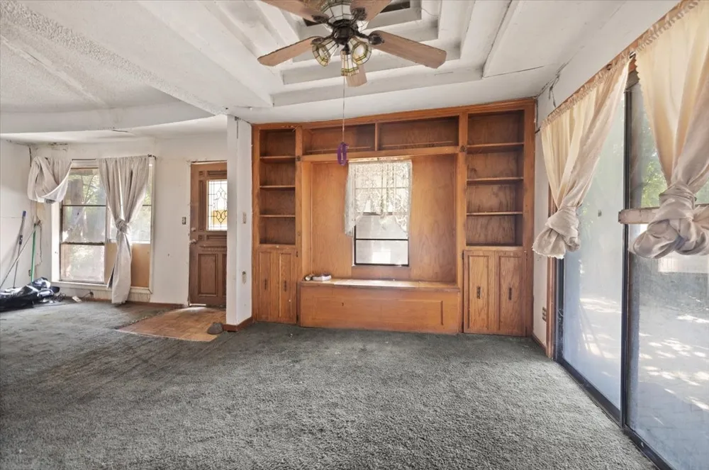 3907 Odessa Street Dallas, TX 75212