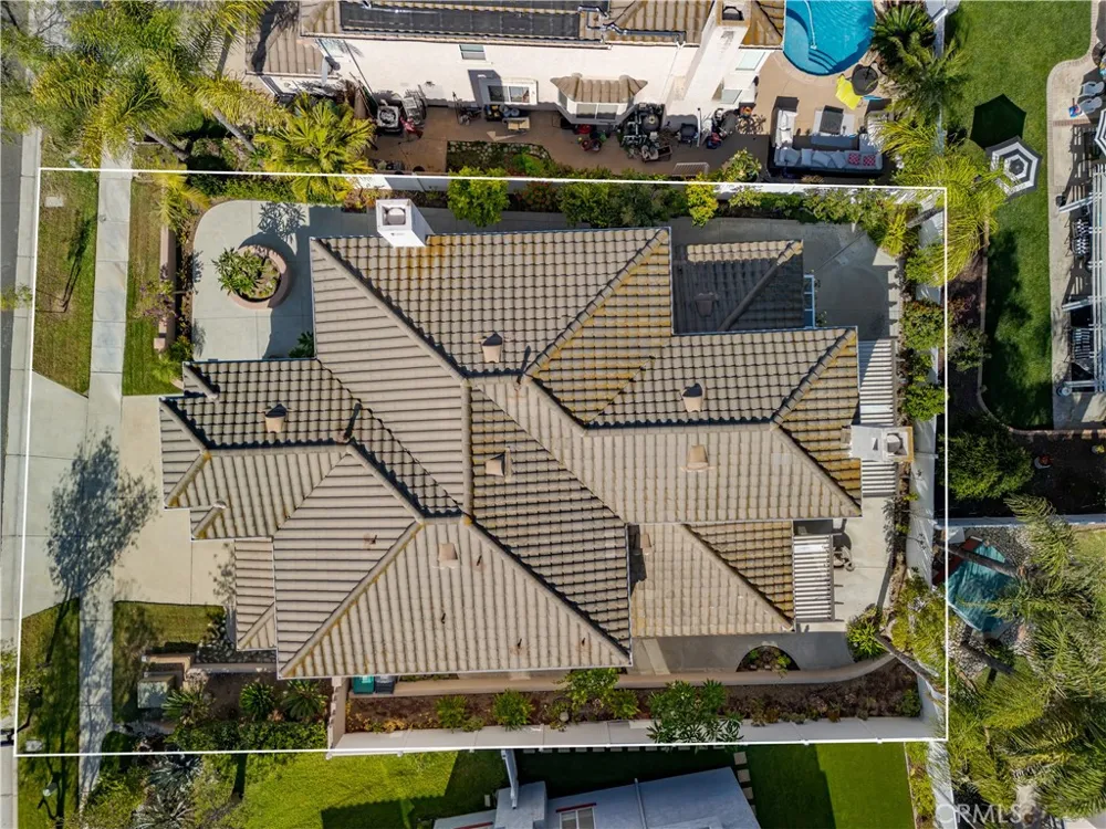 2163 Thyme Corona, CA 92879