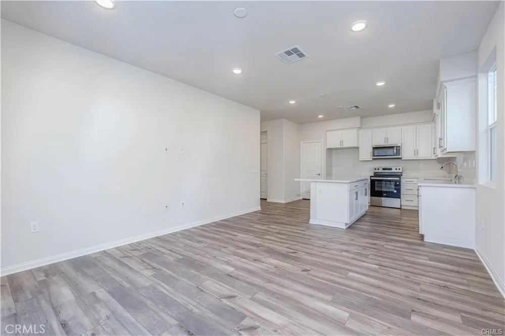 466 Meyer Place Upland, CA 91786