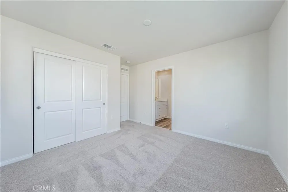 466 Meyer Place Upland, CA 91786