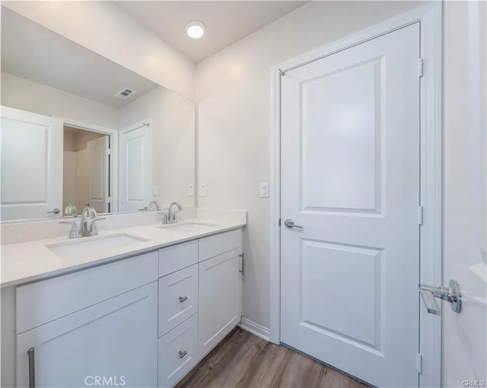 466 Meyer Place Upland, CA 91786
