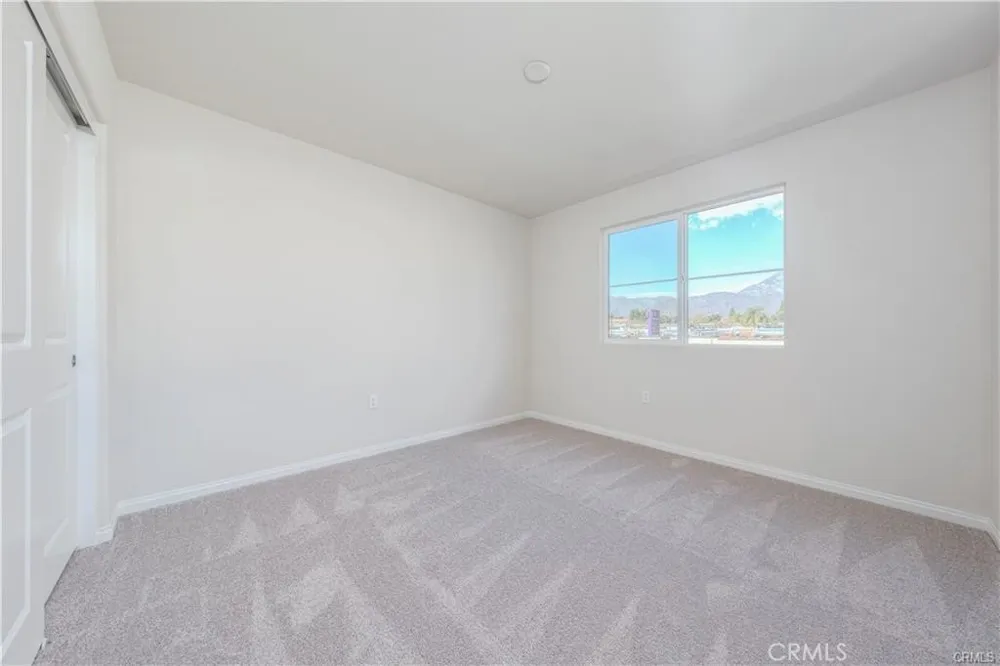 466 Meyer Place Upland, CA 91786