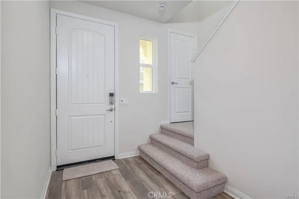 466 Meyer Place Upland, CA 91786