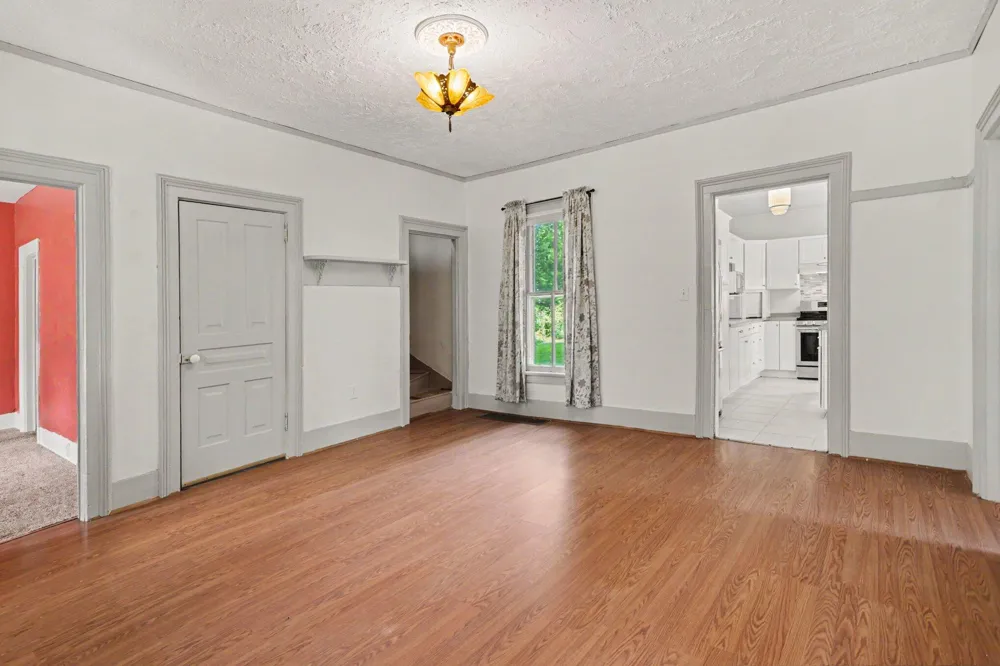 17785 Drive Marshall, MI 49068