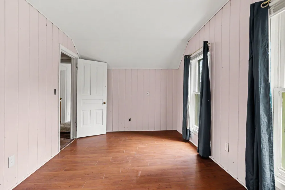 17785 Drive Marshall, MI 49068