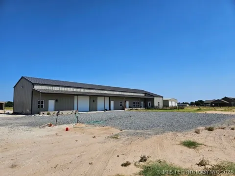 3226 Lark Road