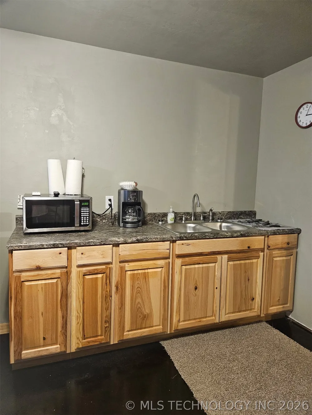 3226 Lark Road Kingston, OK 73439