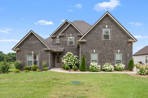 810 Walnut Grove Rd