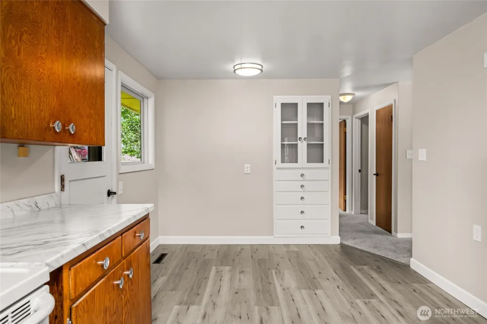 7320 E AVENUE Concrete, WA 98237