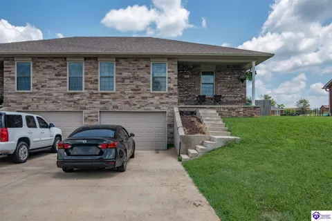 112 Wood Lane