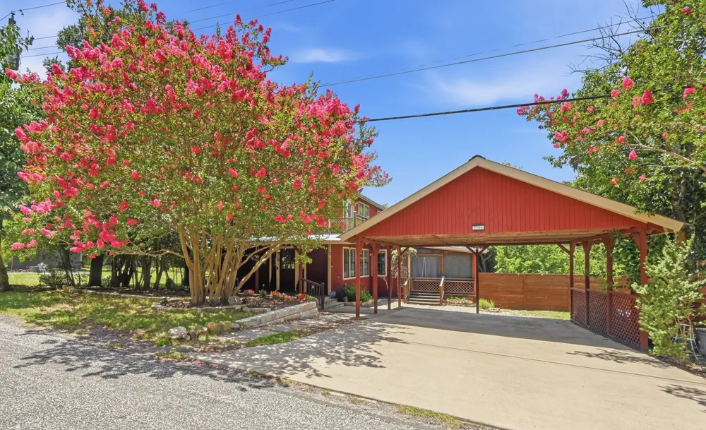 2706 Palomino Drive Austin, TX 78733