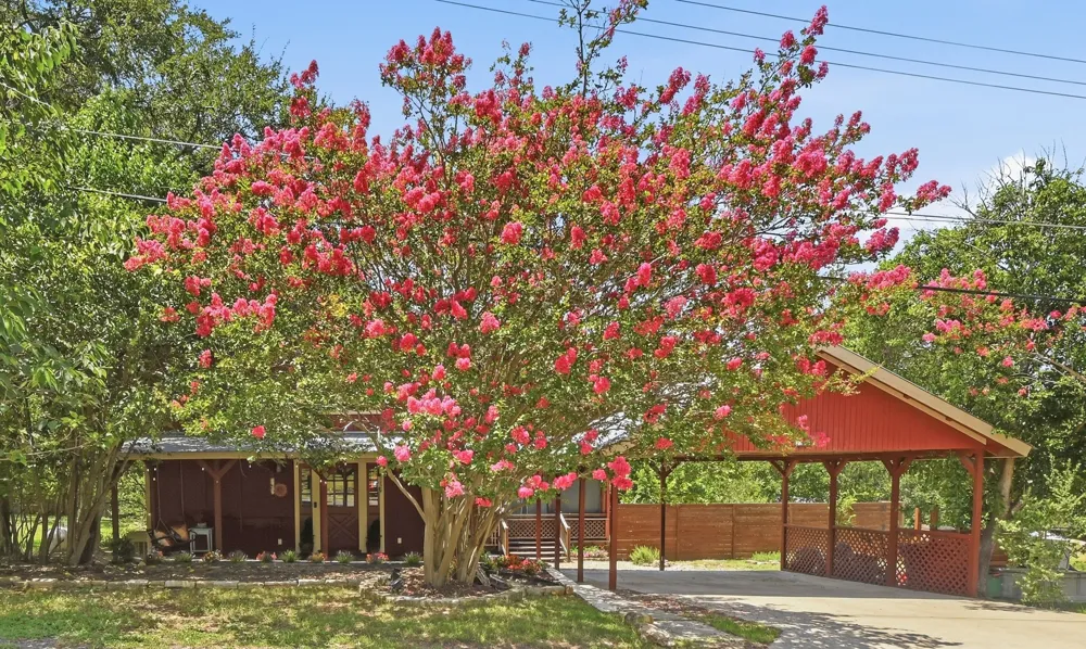 2706 Palomino Drive Austin, TX 78733