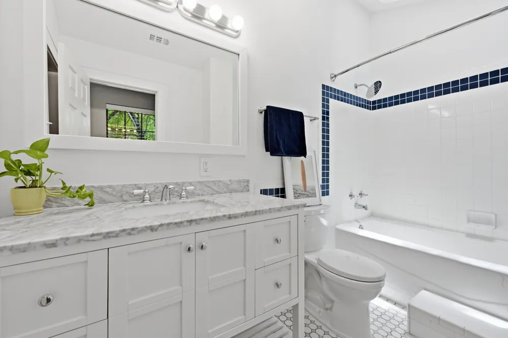2706 Palomino Drive Austin, TX 78733