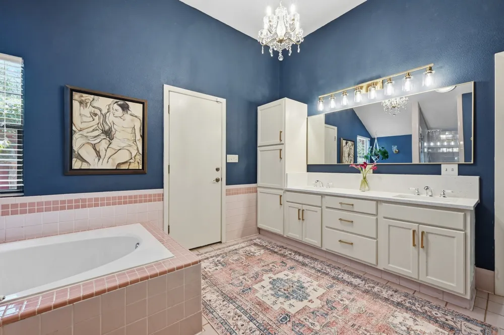 2706 Palomino Drive Austin, TX 78733