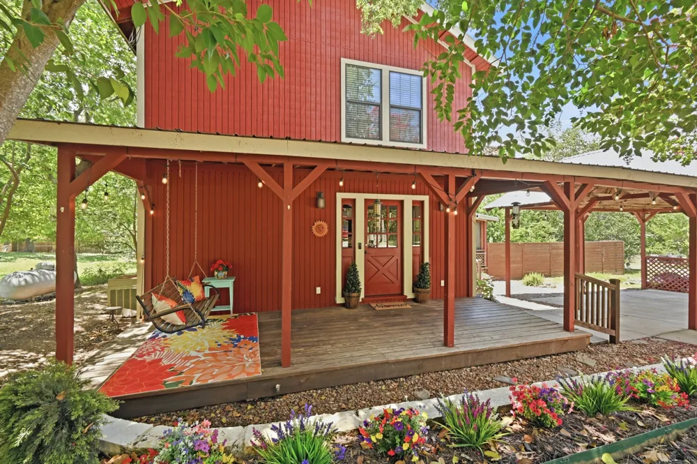 2706 Palomino Drive Austin, TX 78733