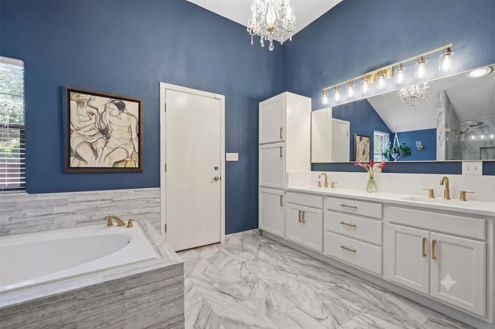 2706 Palomino Drive Austin, TX 78733