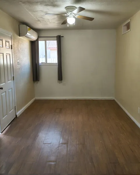 45435 Elm Street #Studio