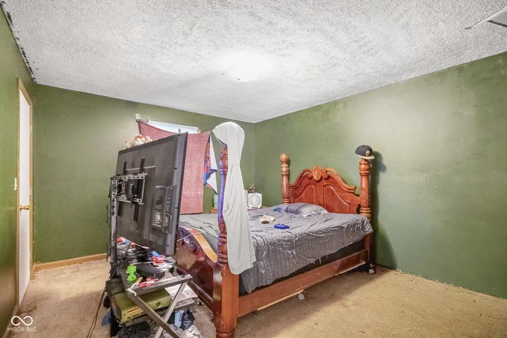 176 Ann Drive Nashville, IN 47448