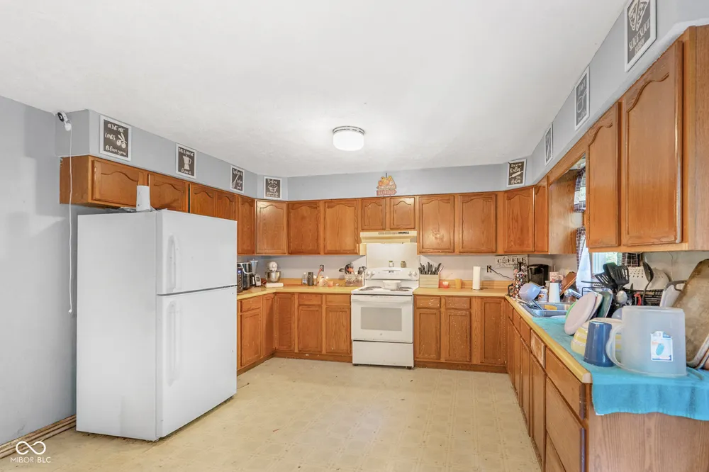 176 Ann Drive Nashville, IN 47448