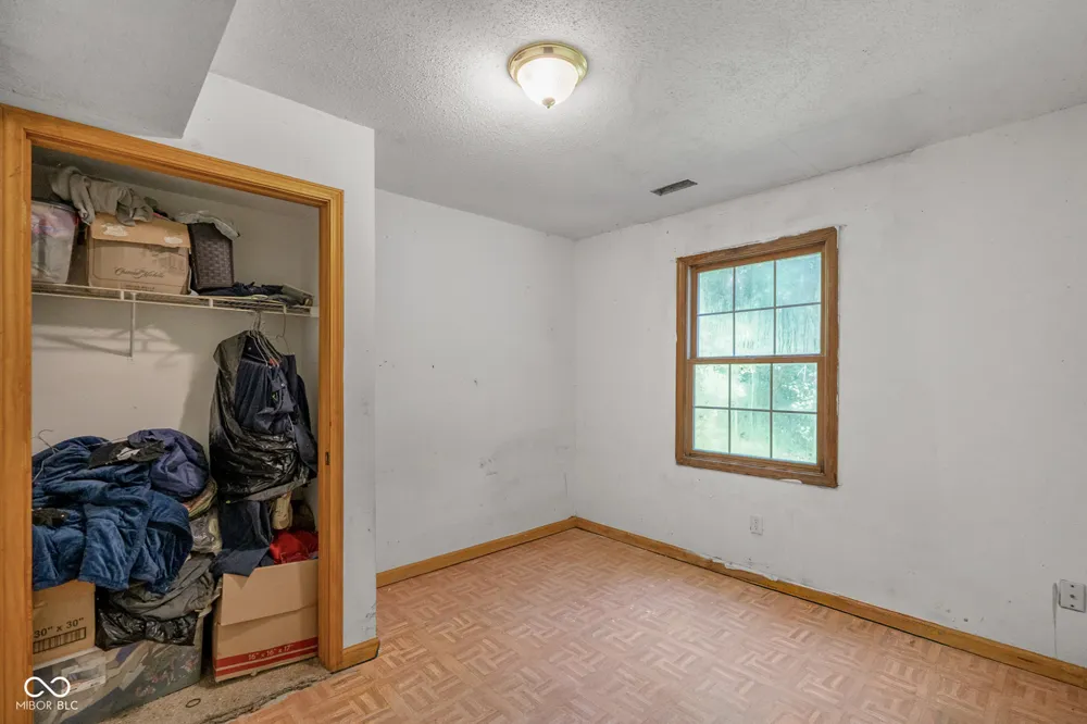 176 Ann Drive Nashville, IN 47448