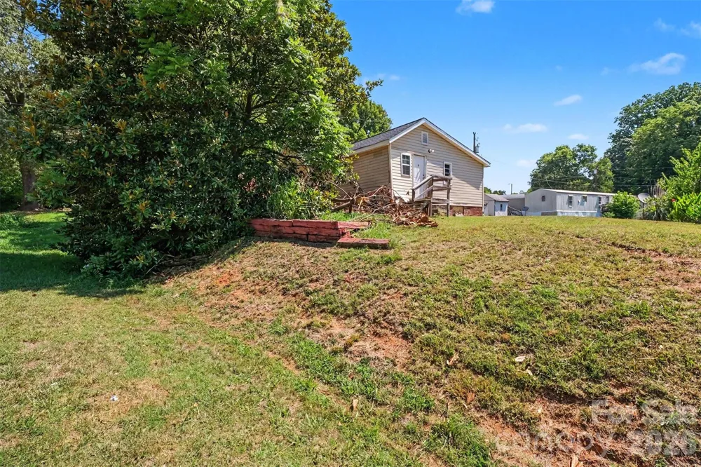 1678 Stone Street Extension Mebane, NC 27302
