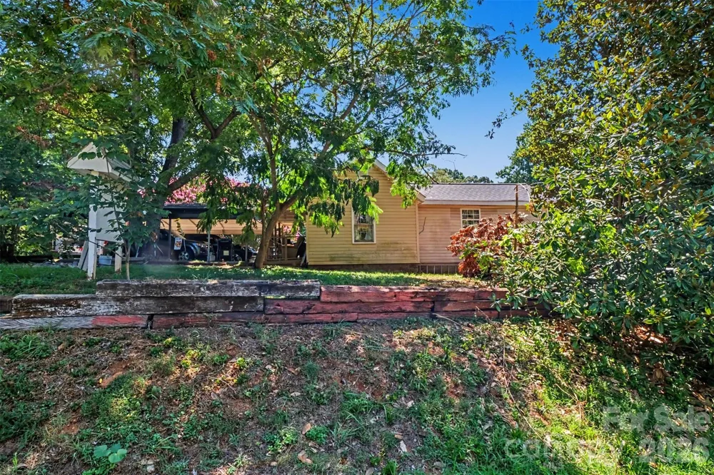 1678 Stone Street Extension Mebane, NC 27302