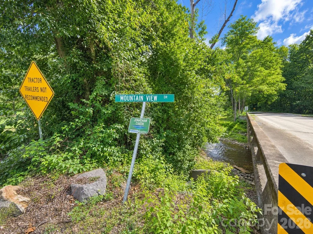 350 Mountain View Drive Maggie Valley, NC 28751