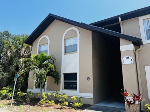 101 Summer Place #1