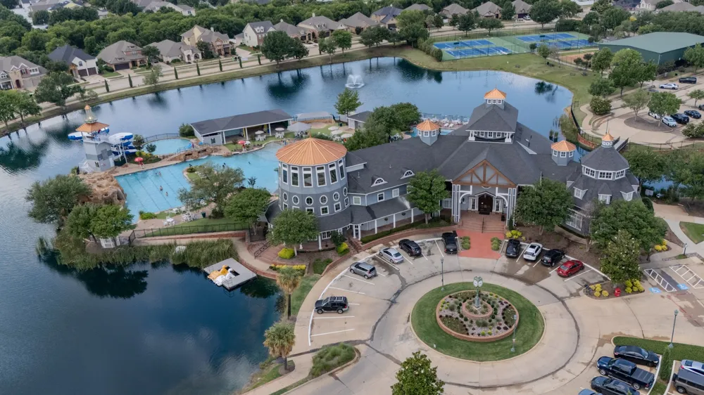 1232 Hayden Lane Savannah, TX 76227