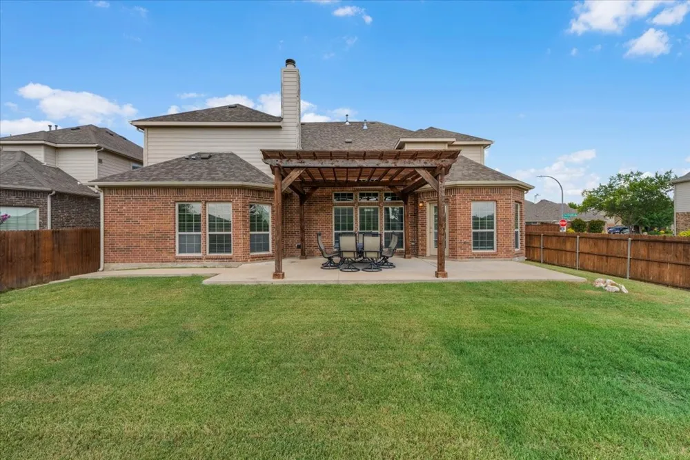 9833 Saltbrush Street Fort Worth, TX 76177