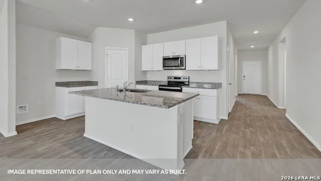477 Cottonmouth Lane Seguin, TX 78155