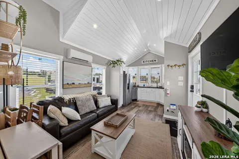 5386 Ranch Road 1376 #95