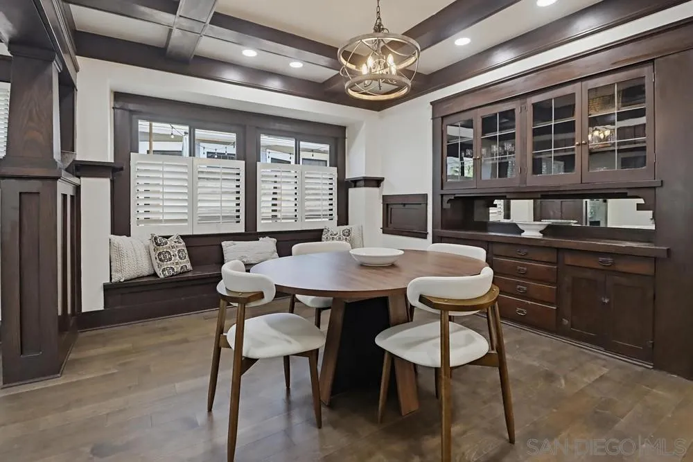 1403 FERN ST San Diego, CA 92102