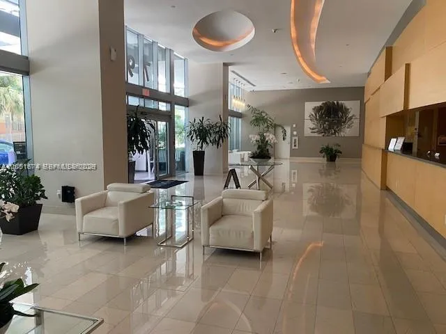 79 SW 12th St #1702-S Miami, FL 33130