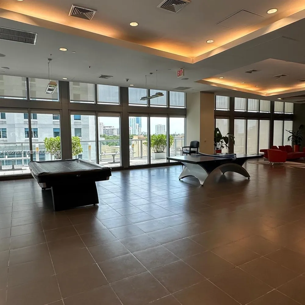 79 SW 12th St #1702-S Miami, FL 33130