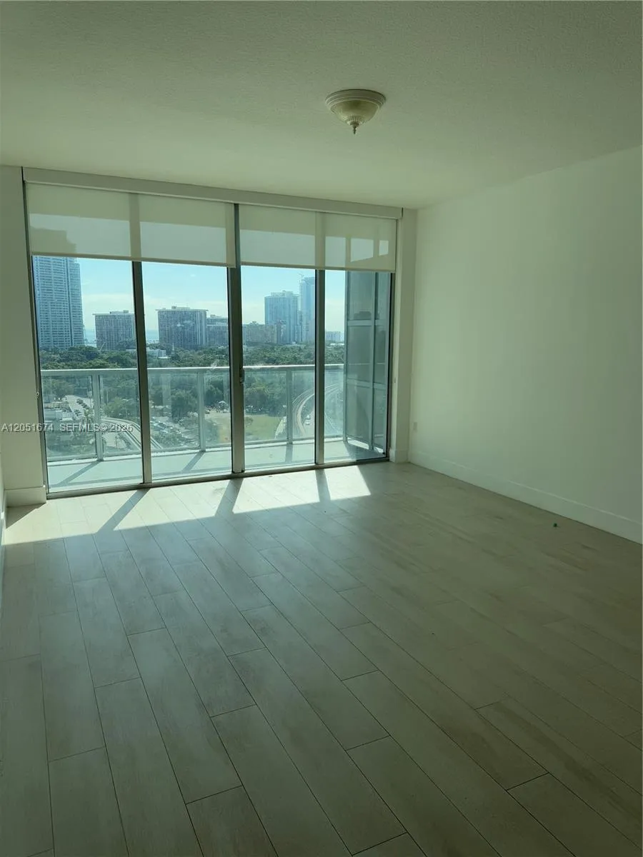 79 SW 12th St #1702-S Miami, FL 33130