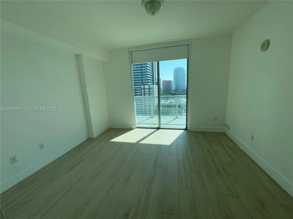 79 SW 12th St #1702-S Miami, FL 33130