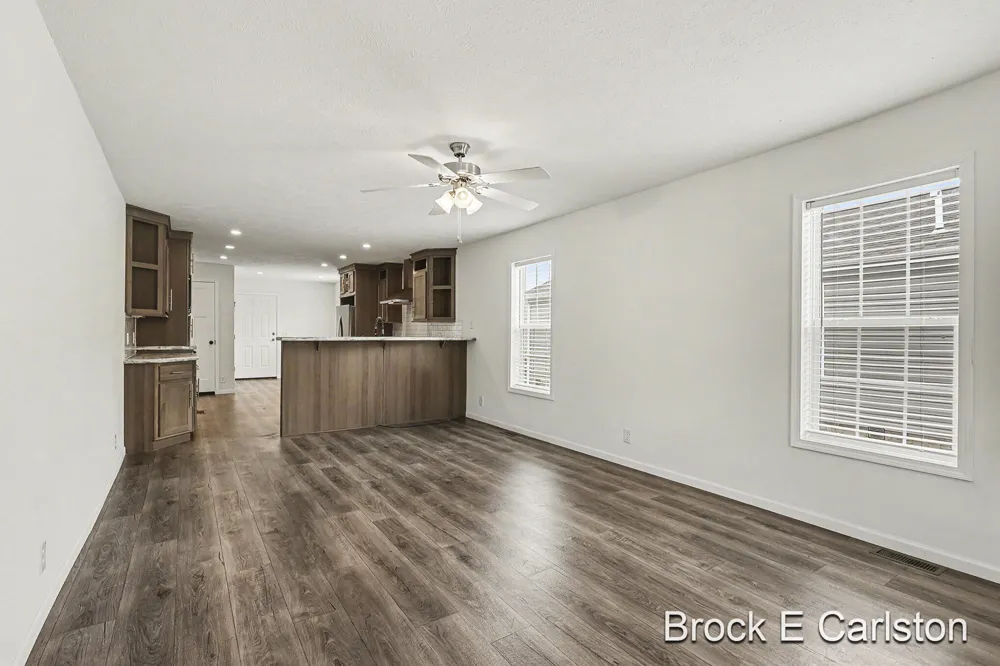 1283 E Ellis Road #7 Norton Shores City, MI 49441