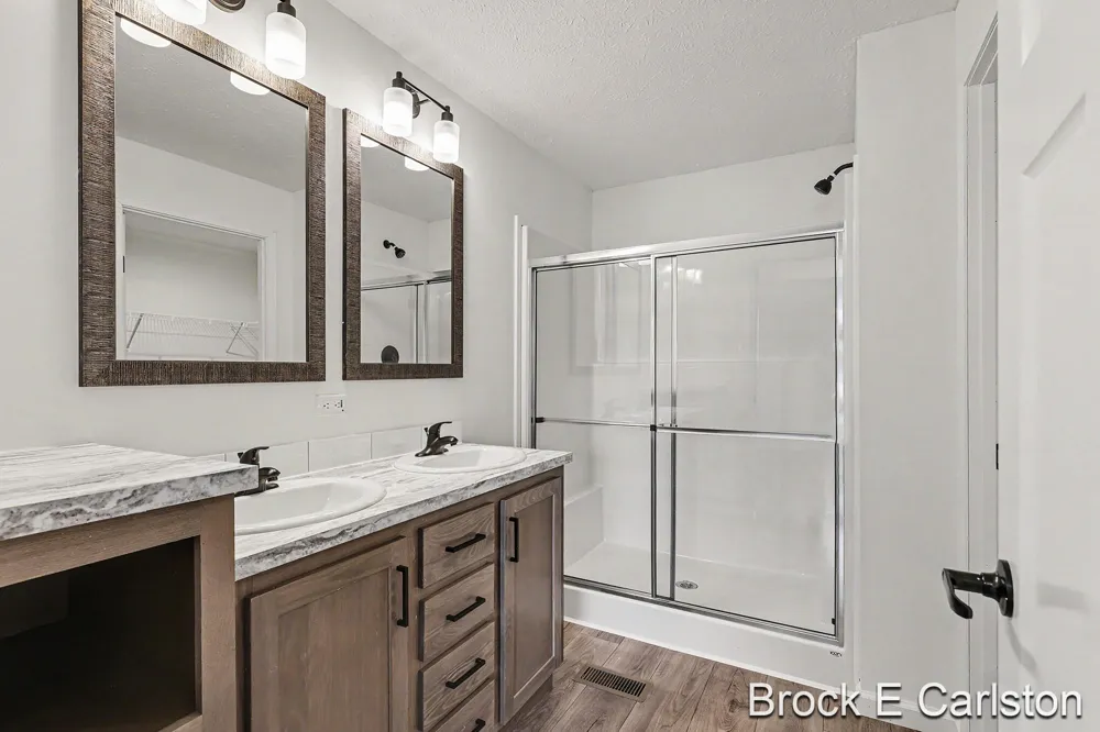 1283 E Ellis Road #28 Norton Shores City, MI 49441