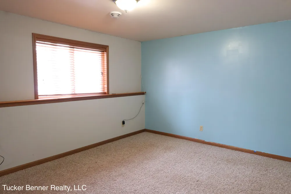 4122 Duck Lake Road Fruitland Township, MI 49461