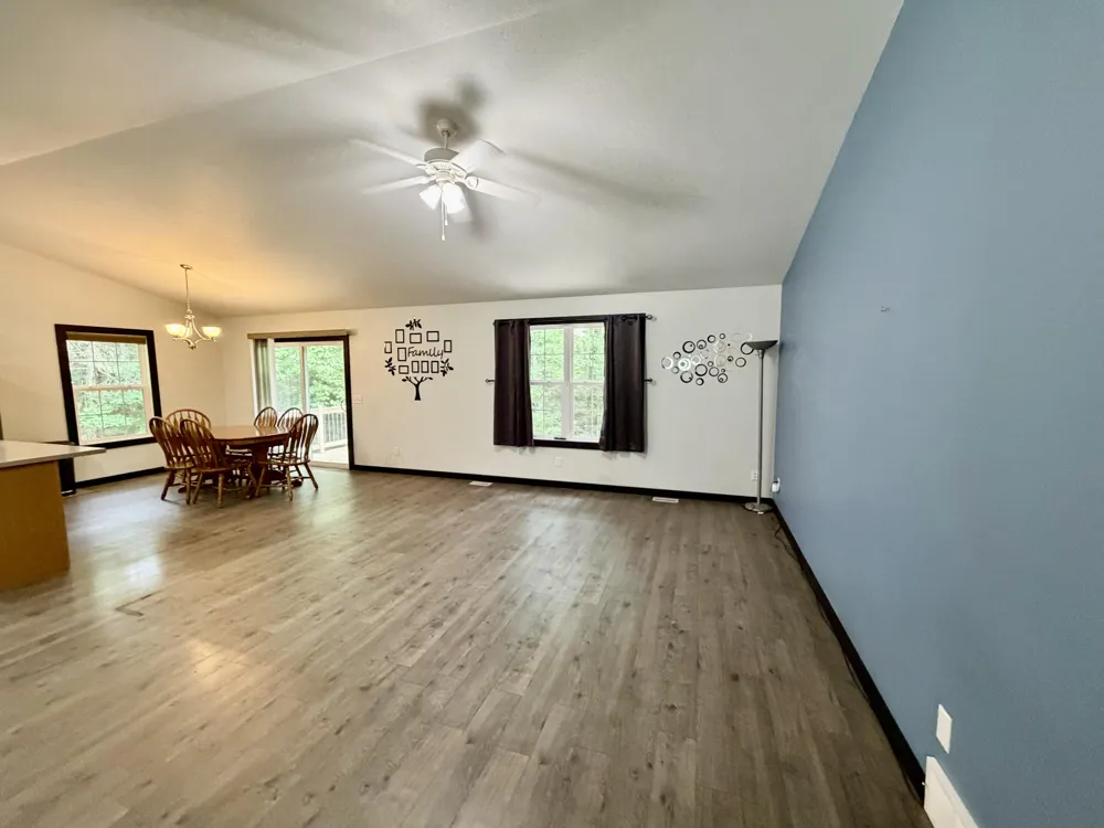4122 Duck Lake Road Fruitland Township, MI 49461