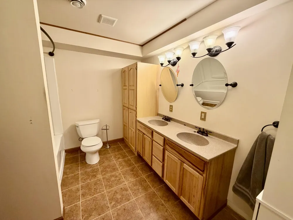 4122 Duck Lake Road Fruitland Township, MI 49461