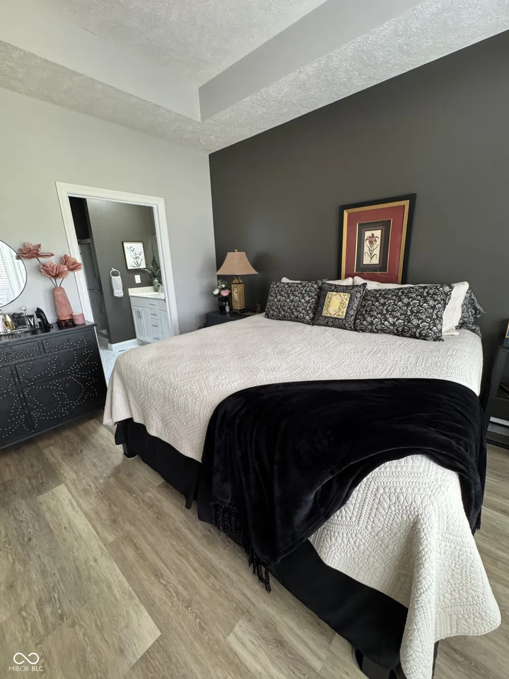 121 Cardinal Lane Alexandria, IN 46001