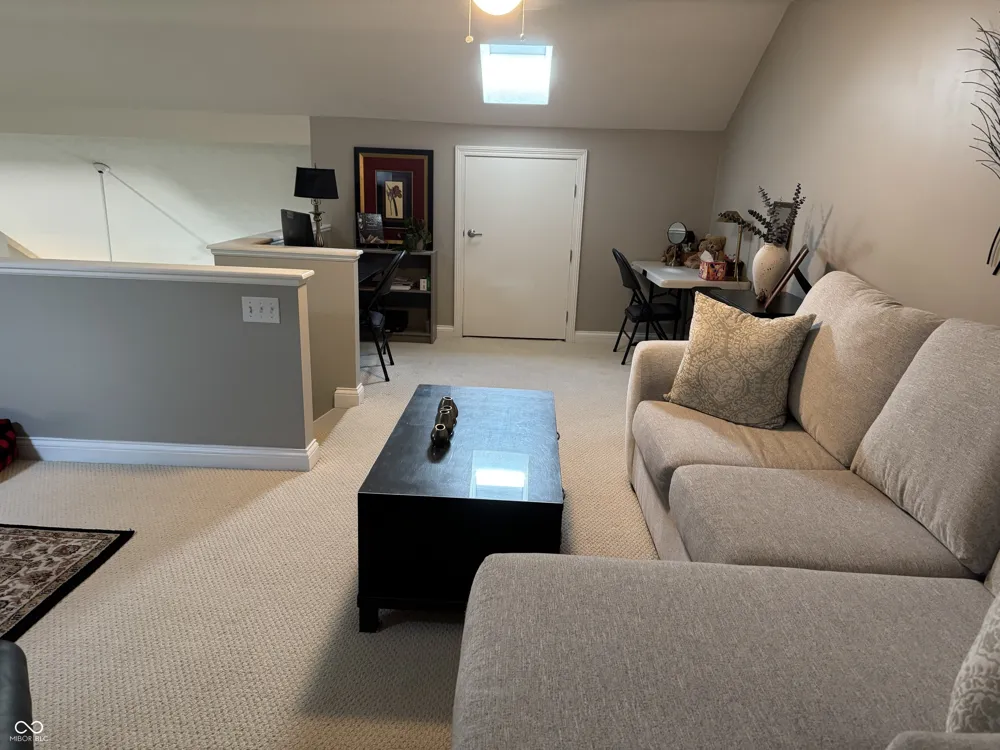 121 Cardinal Lane Alexandria, IN 46001