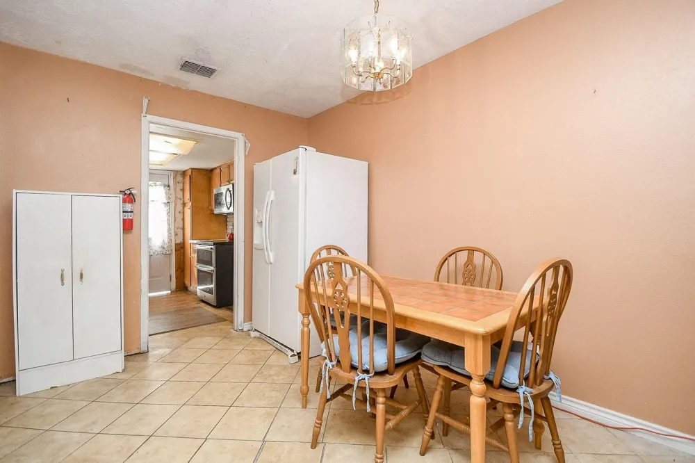 7136 Crownwest Street #7136 Houston, TX 77072